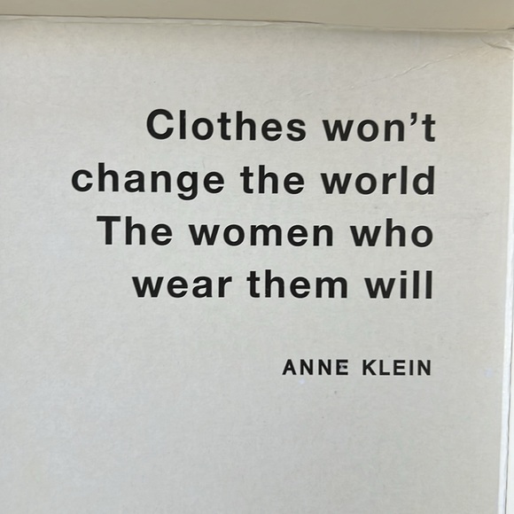 💫 White and gold sneakers - Picture 13 of 15